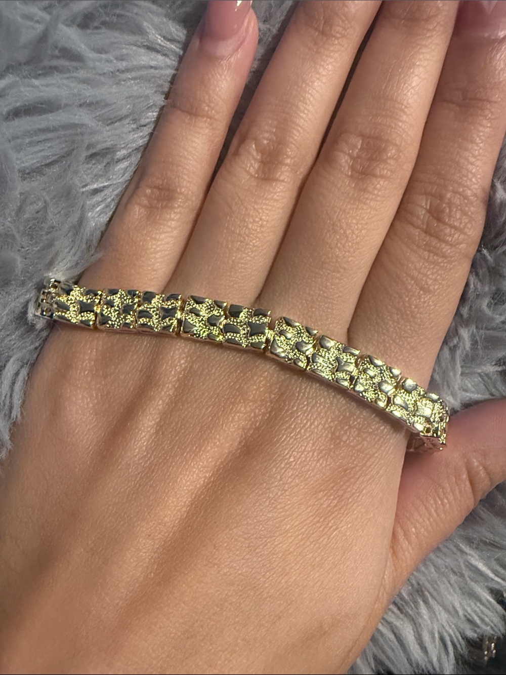 New women’s gold plated nugget bracelet